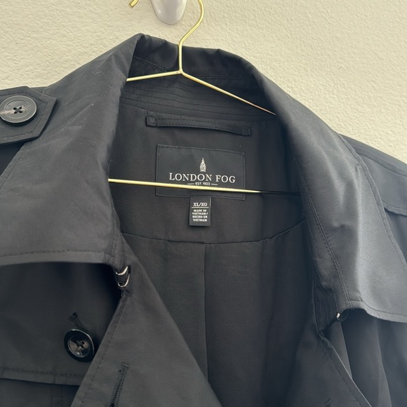 London Fog Belted Trench Coat - Picture 5 of 7